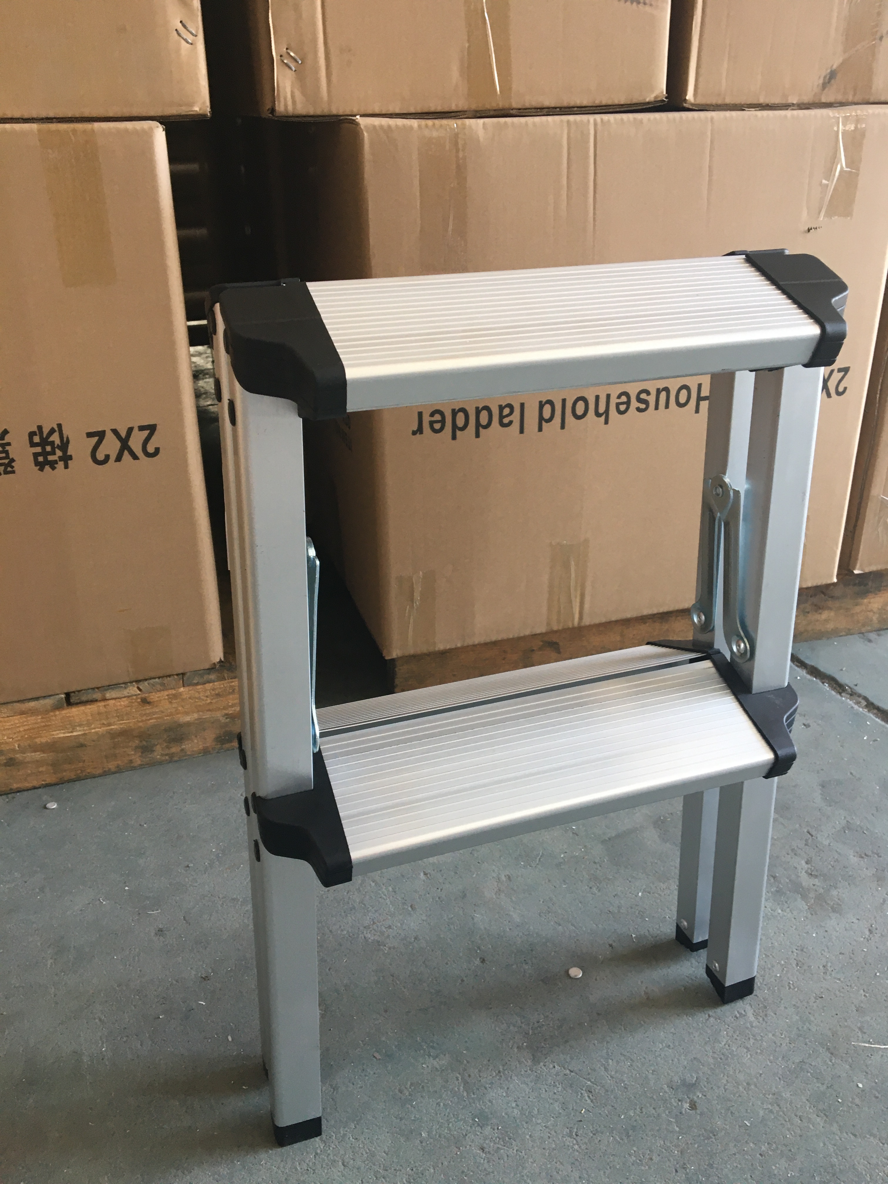 Aluminum household herringbone foldable 2 step ladder kitchen folding step stool for motorhome (6)